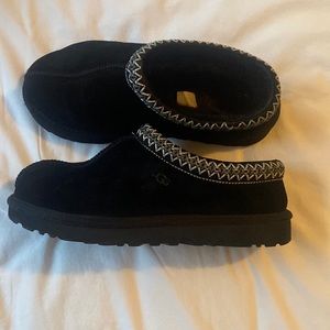 UGG womens tasman slipper